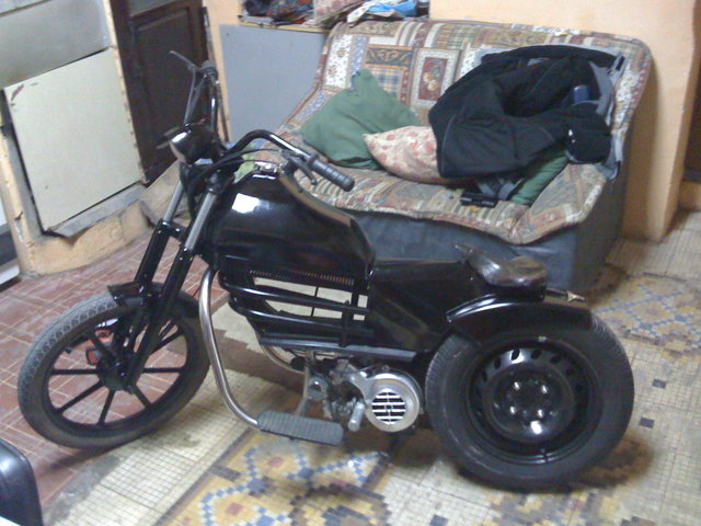 Mivespino. La Harley Vespinson de Cervera